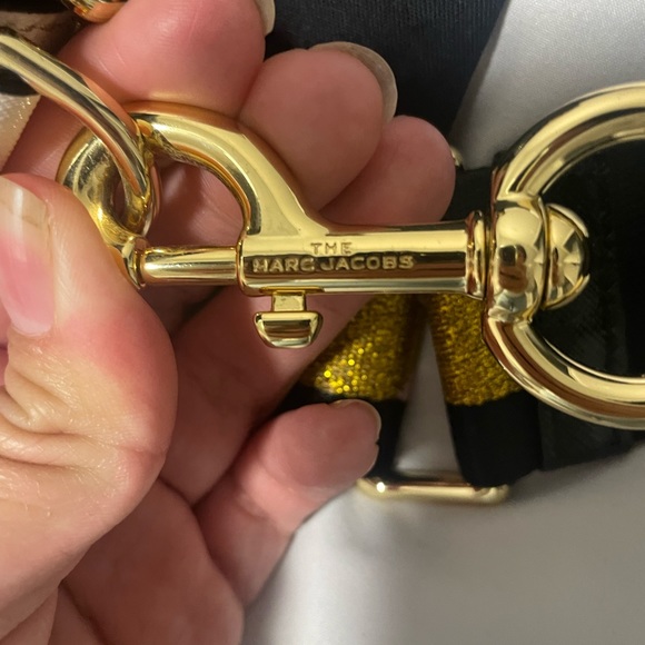 Marc Jacobs Snapshot - Picture 4 of 6